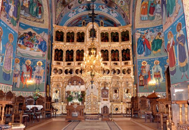 Sărbătoare la Biserica „Sfântul Ilie“ din Târgu Neamţ