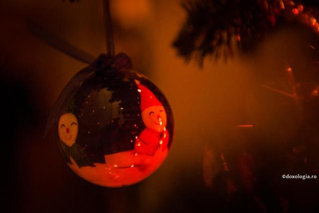 ornament pom de crăciun