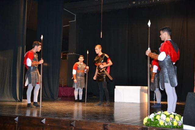 Piesa de teatru „Mironosiţele”, pe scena Casei de Cultură din Caransebeş