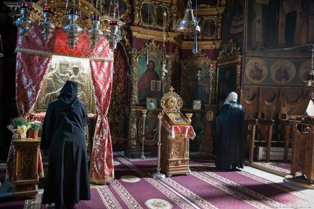 Icoana făcătoare de minuni a Sfintei Ana din Mănăstirea Bistrița