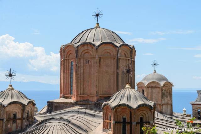 Katholikonul Mănăstirii Dohiariu
