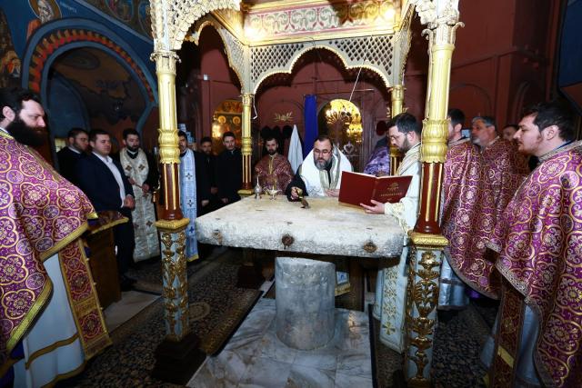 Înaltpreasfințitul Ciprian a resfințit prestolul Catedralei Voievodale din Buzău