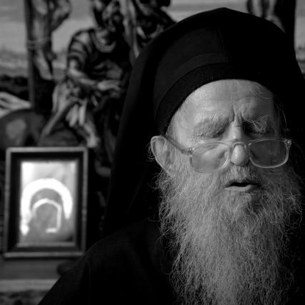 Părintele Mina Dobzeu – „botezătorul” lui N. Steinhardt și mărturisitor al credinței ortodoxe în închisorile comuniste