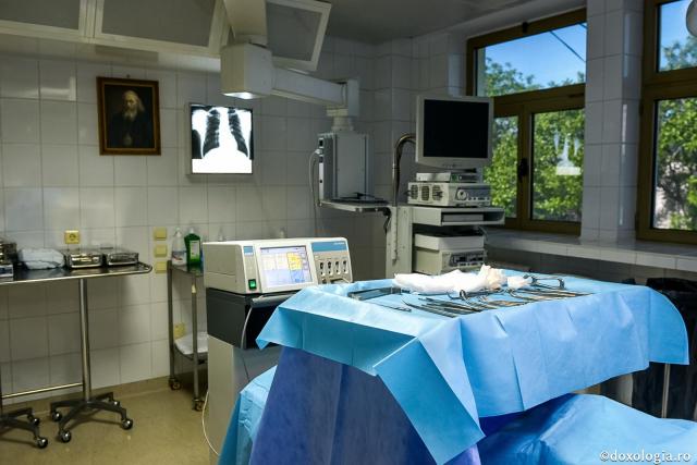 sală de operație