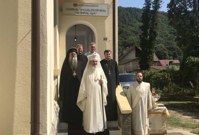 Părintele Patriarh Daniel a sfințit Centrul „Sfântul Ilie” din Călimănești