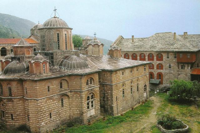Ajutoare româneşti la Mănăstirea Xiropotamu – Pelerinajul părintelui Cleopa la Athos