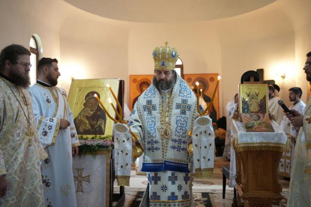 PS Nichifor Botoșăneanul la Mănăstirea Paltin – Petru Vodă: „Suntem chemați să ne plecăm și să luăm aminte la viața Sfântului Iustin Martirul și Filosoful”