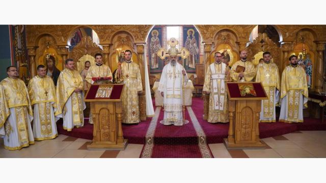 Slujire arhierească la hramul Facultății de Teologie Ortodoxă din Alba Iulia