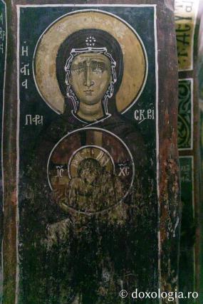 Icoană a Sfintei Parascheva de la Biserica Panaghia Asinou din Cipru, secolul al XIV-lea (1332-1333)