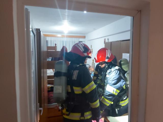 Exercițiu de evacuare în caz de cutremur, la Seminarul Teologic Ortodox „Sfântul Vasile cel Mare” din Iași