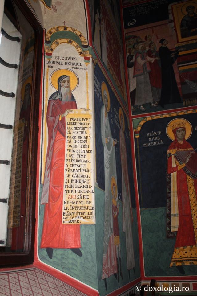 (Foto) Frescele Bisericii „Pogorârea Sfântului Duh” din Câmpina 