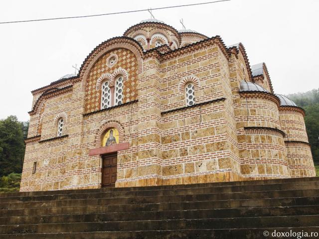 (Foto) Acasă la Sfântul Iustin Popovici – Mănăstirea Celje din Serbia