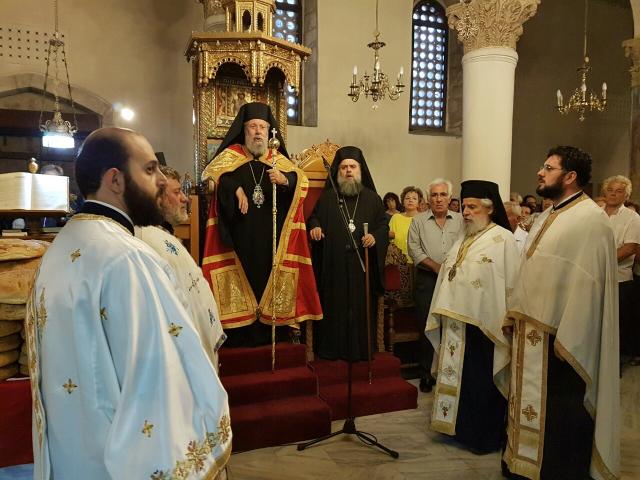 Slujba de priveghere în cinstea Sfântului Neofit - Mănăstirea Sfântul Neofit din Cipru (galerie FOTO)