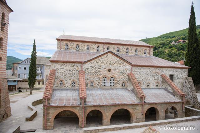 (Foto) Protaton ‒ cea mai veche biserică din Muntele Athos