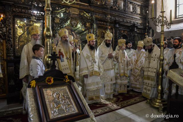 (Foto) Hirotonia Preasfințitului Damaschin Dorneanul, Episcop Vicar al Arhiepiscopiei Sucevei și Rădăuților
