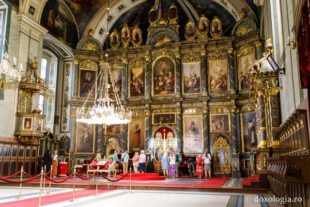 Biserica „Sfântul Arhanghel Mihail” – Catedrala Patriarhală a Serbiei 