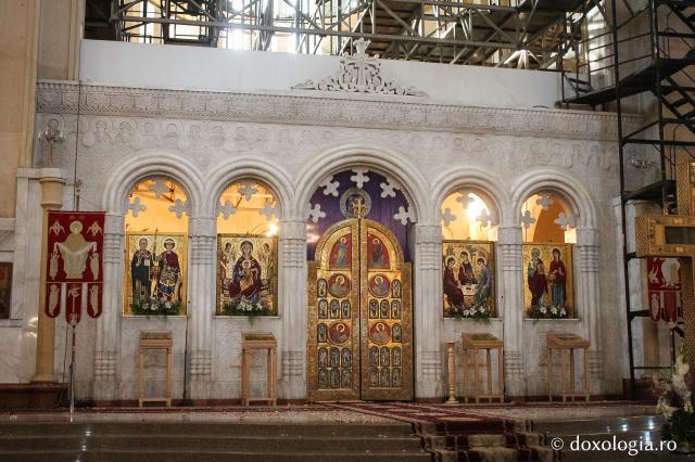 (Foto) Catedrala Sameba din capitala Georgiei – al treilea cel mai înalt lăcaş de cult ortodox din întreaga lume