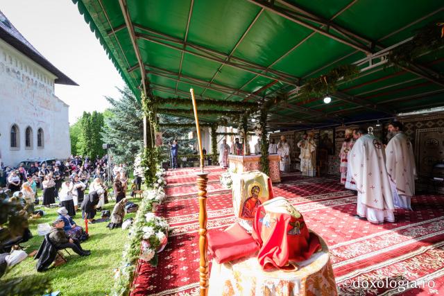 (Foto) Hramul cel mare al Sucevei – 24 iunie 2020