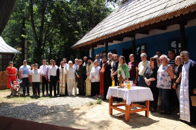 (Foto) Sfințirea „Casei Preotului” la Muzeul Național al Satului „Dimitrie Gusti”