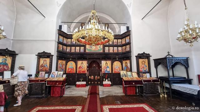 Biserica „Sfânta Cuvioasă Parascheva” din Balcic, Bulgaria