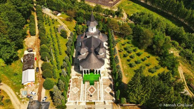 (Foto) Mănăstirea Sihăstria în ajunul prăznuirii Sfintei Teodora de la Sihla – 6 august 2021