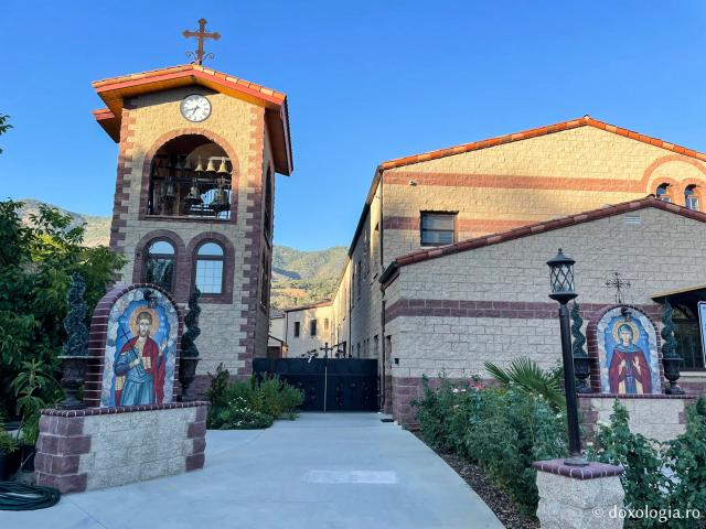 (Foto) Frumusețea Mănăstirii Izvorul Tămăduirii din Dunlap, California