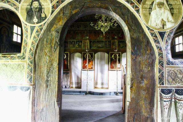 (Foto) Frumusețea Mănăstirii Lupșa