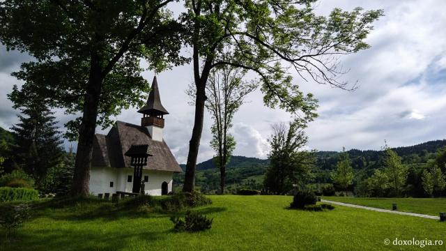 (Foto) Frumusețea Mănăstirii Lupșa
