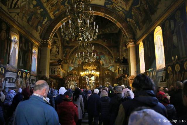 (Foto) Mănăstirea Pângărați și-a cinstit ocrotitorul