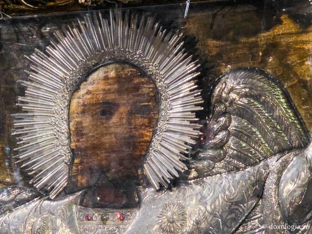 Icoana făcătoare de minuni a Sfântului Arhanghel Mihail Panormitul din Insula Symi / Foto: Magda Buftea Icoana făcătoare de minuni a Sfântului Arhanghel Mihail Panormitul din Insula Symi