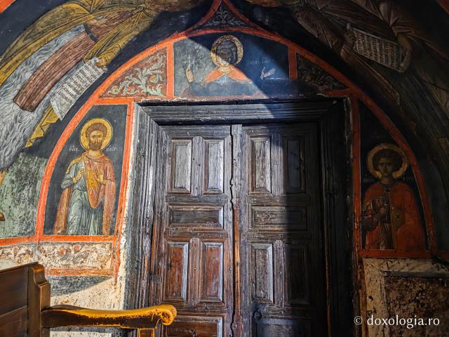 Mănăstirea „Sfântul Ioan Teologul” din Insula Patmos, considerată cea mai importantă mănăstire de la Marea Egee / Foto: Magda Buftea Mănăstirea „Sfântul Ioan Teologul” din Insula Patmos, considerată cea mai importantă mănăstire de la Marea Egee