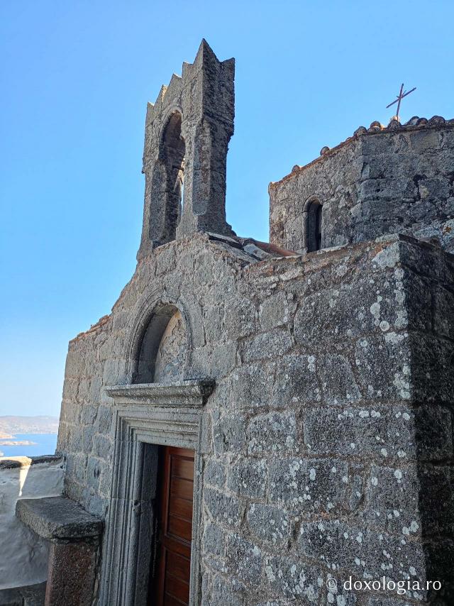 Mănăstirea „Sfântul Ioan Teologul” din Insula Patmos, considerată cea mai importantă mănăstire de la Marea Egee Mănăstirea „Sfântul Ioan Teologul” din Insula Patmos, considerată cea mai importantă mănăstire de la Marea Egee