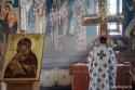 preot în Sfântul Altar