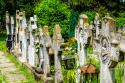 cruci din cimitir