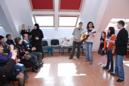 „Primăvara vârstelor“, la bătrânii de la „Sfântul Mina“