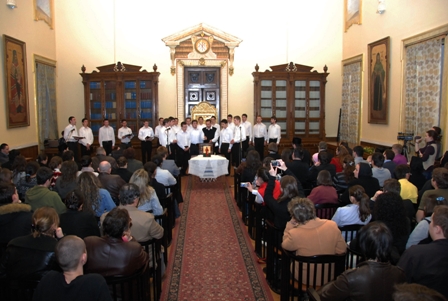 Concertul caritabil de Paști al Corului „Sf. Ioan Cucuzel“