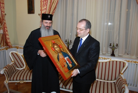 Premierul României s-a întâlnit cu IPS Teofan