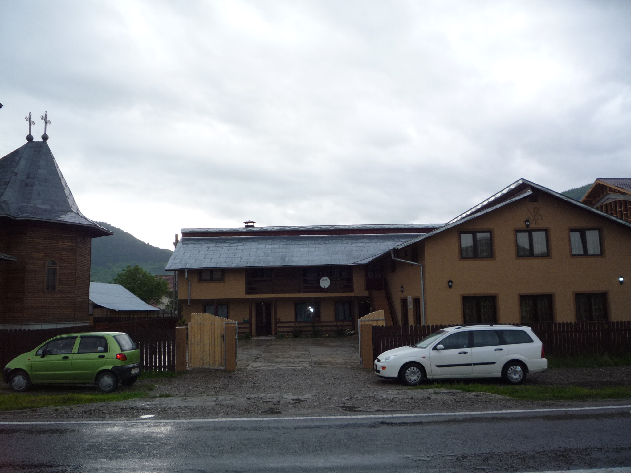 IPS Teofan a sfințit Casa „Prunca Rada“ din parohia Vaduri II