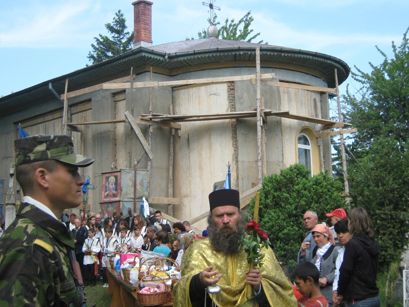 Ziua Eroilor, prilej de comemorare a înaintașilor căzuți pe front