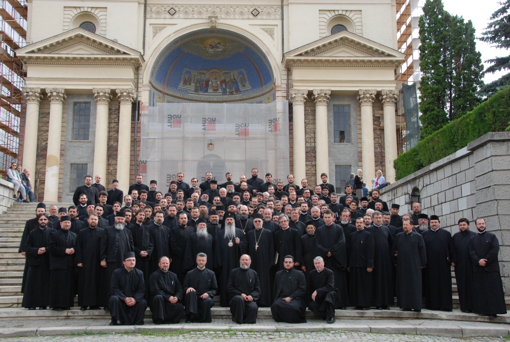 IPS Teofan: „Suntem chemați să trăim în ritmul credinței dreptslăvitoare“