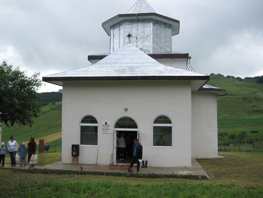 Sfințirea bisericii parohiale din localitatea Buscata