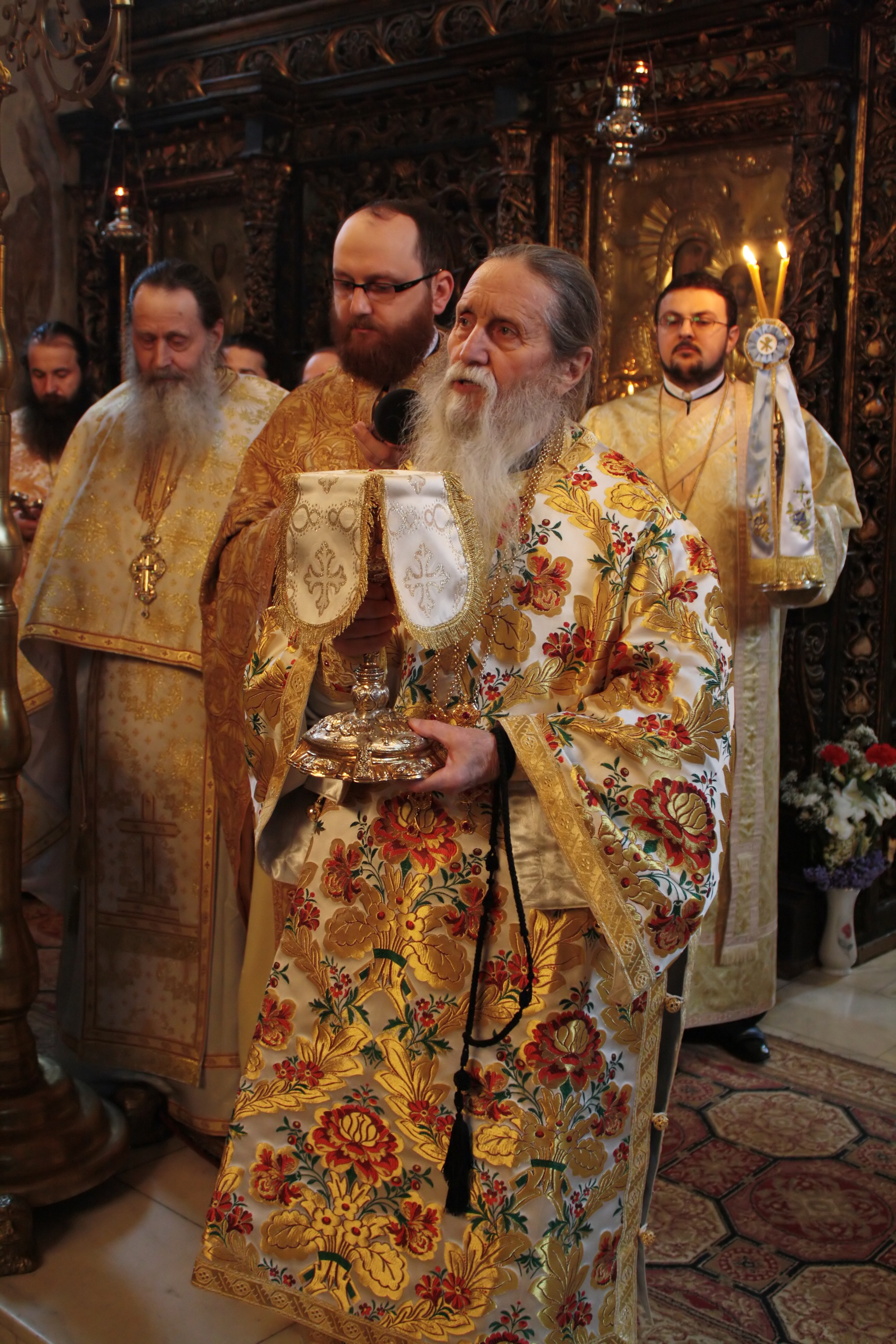 Cinstirea martiriului Sfântul Ioan cel Nou de la Suceava Cinstirea martiriului Sfântul Ioan cel Nou de la Suceava