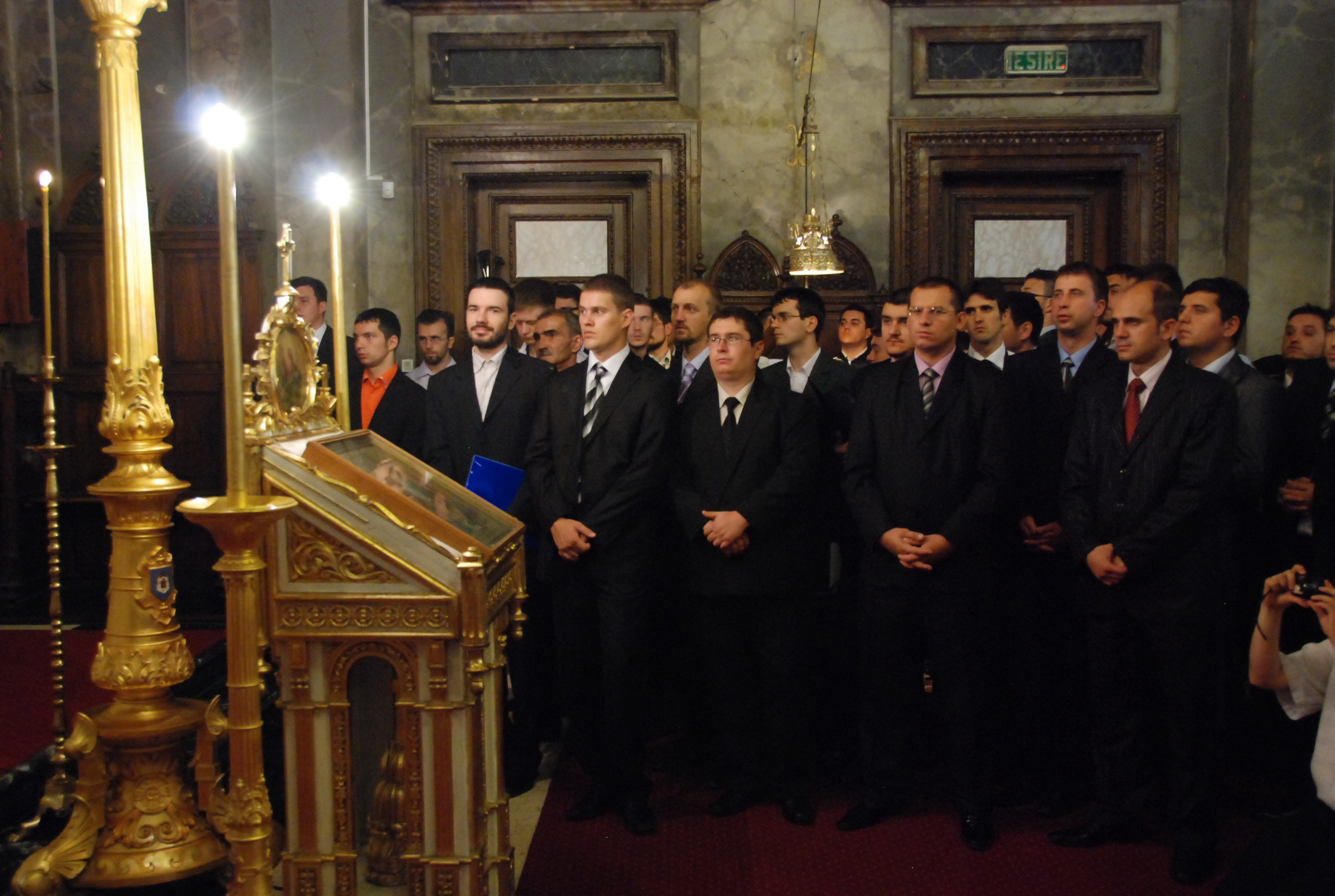 „Ori de câte ori își vor aduce aminte că sunt creștini ortodocși, să se revadă în interiorul Liturghiei“ „Ori de câte ori își vor aduce aminte că sunt creștini ortodocși, să se revadă în interiorul Liturghiei“