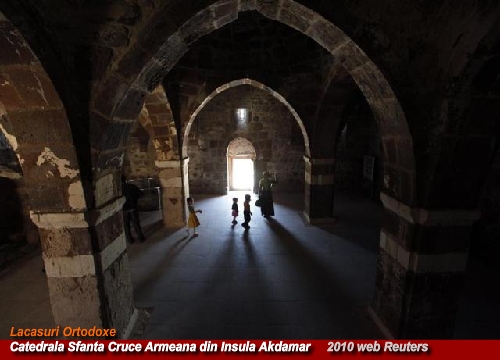 Turcia va permite redeschiderea vechii biserici armenești a Sfintei Cruci, Insula Akdamar
