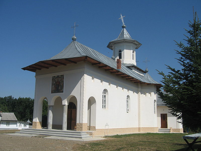 Slujire arhierească la Schitul Oneaga din județul Botoșani Slujire arhierească la Schitul Oneaga din județul Botoșani