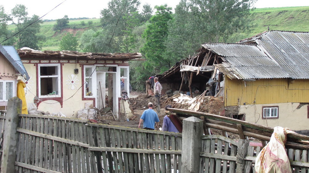 Ajutor material pentru sinistrații din Dorohoi și Bicaz Ajutor material pentru sinistrații din Dorohoi și Bicaz