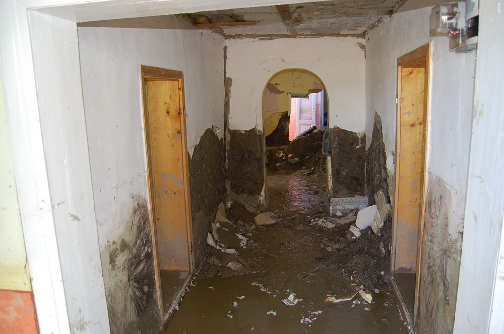 Dorohoiul, la patru zile după dezastru