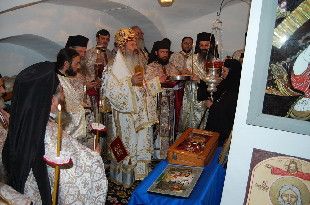 Prăznuirea Sfântului Cuvios Iosif de la Văratec Prăznuirea Sfântului Cuvios Iosif de la Văratec
