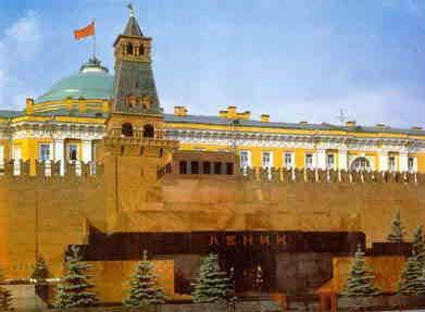 Putin: Poporul rus va decide în legatură cu îngroparea lui Lenin într-un cimitir obișnuit