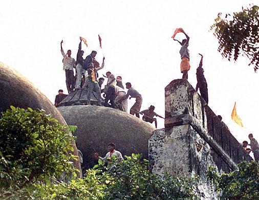 Curtea Supremă Indiană a amânat verdictul legat de un sit religios „sensibil”, disputat între musulmani și hinduși